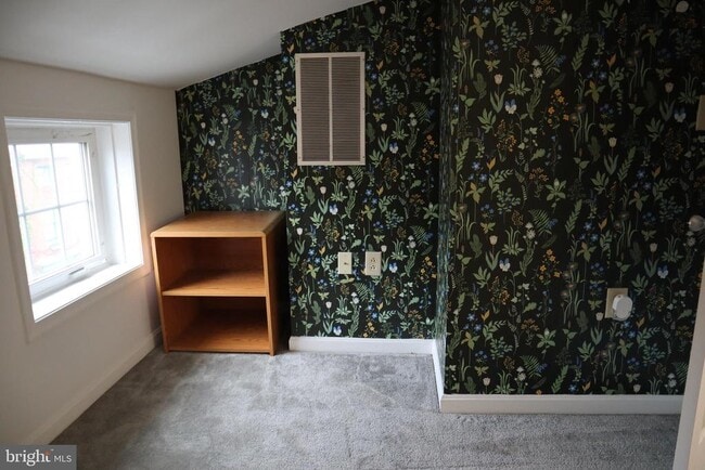 Building Photo - 36 E Wheeling St