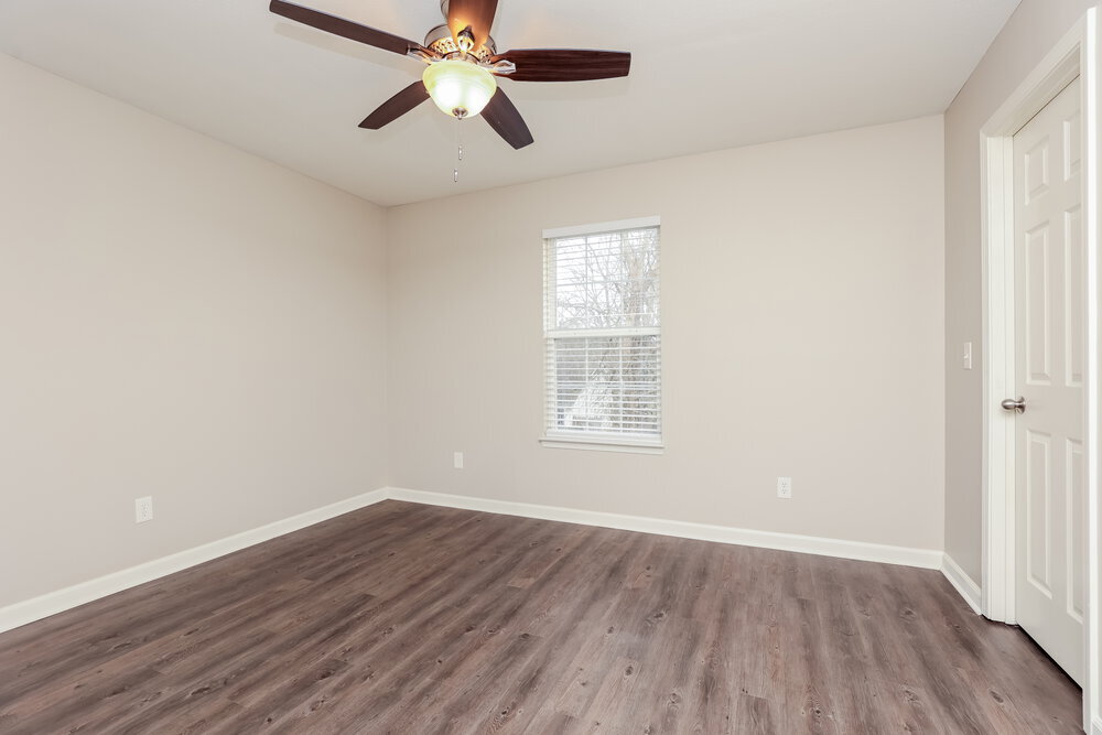 Building Photo - 406 Meagan Cove