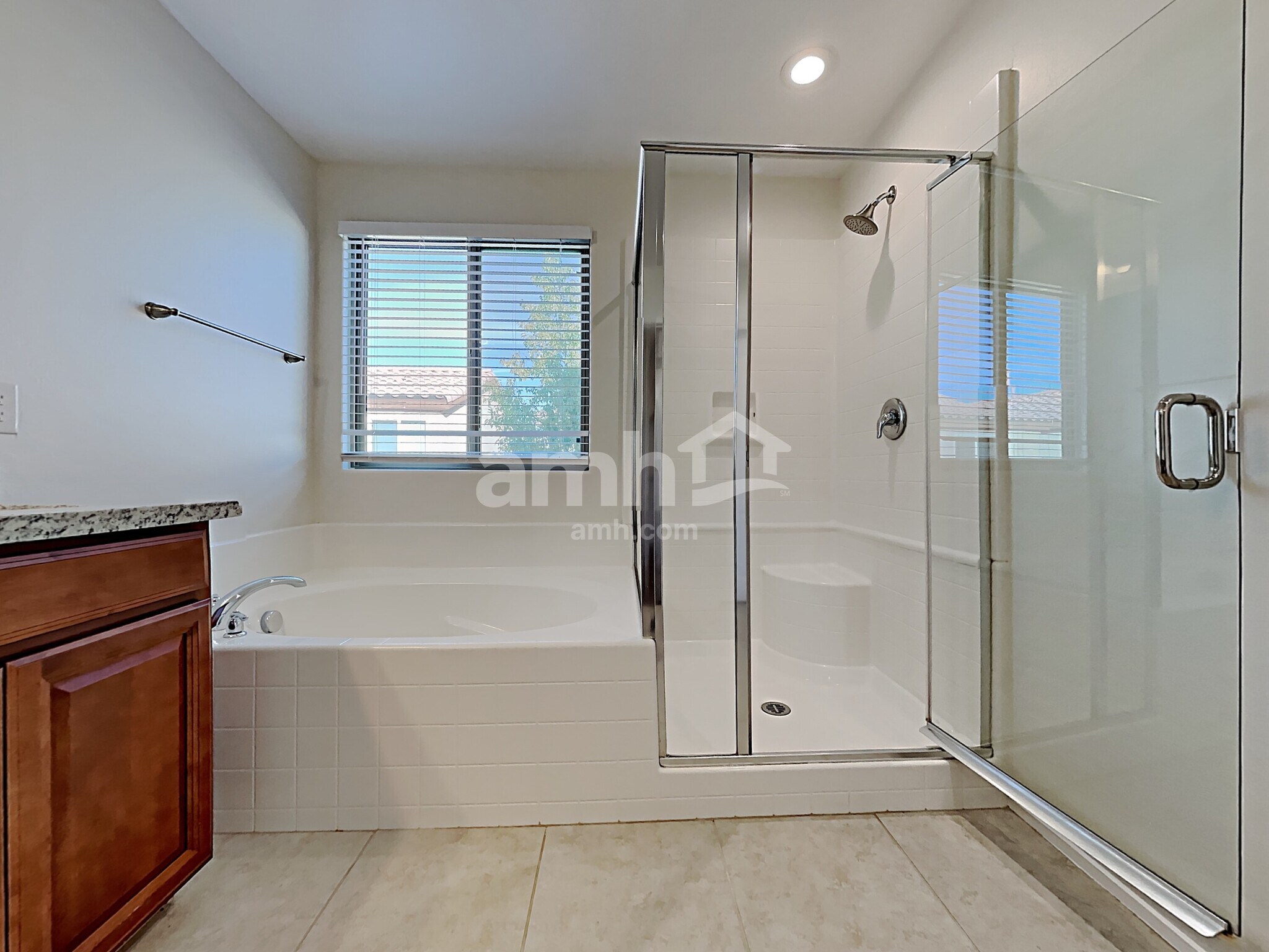 Building Photo - 7700 Flowering Quince Dr