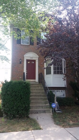 Building Photo - 2469 Wentworth Drive