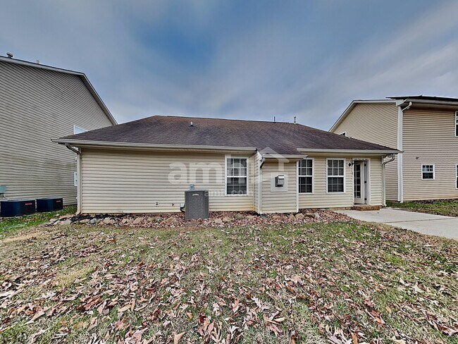 Building Photo - 6902 Brachnell View Dr