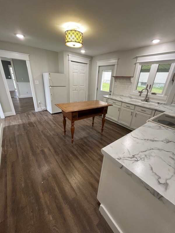 Building Photo - 720 N Lafayette St