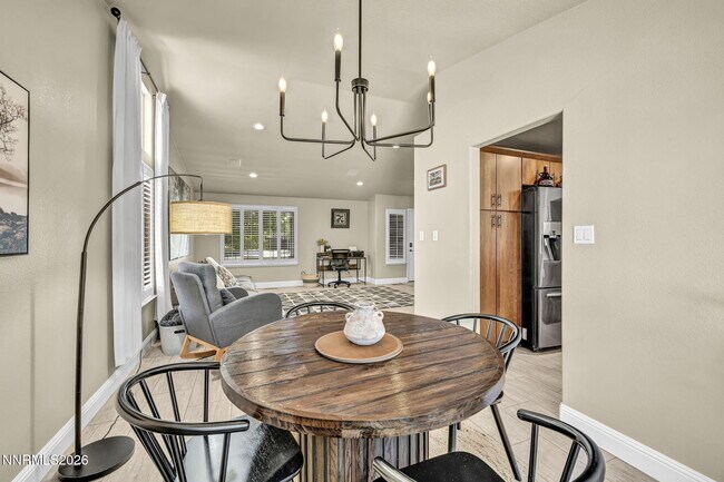 Building Photo - 5045 Pradera St