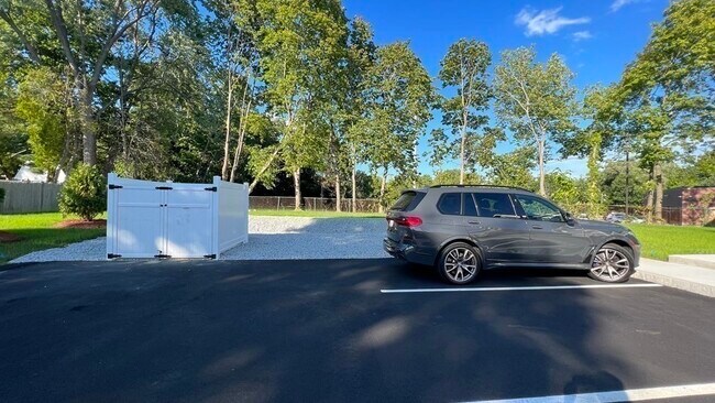 Building Photo - 336 Cambridge St