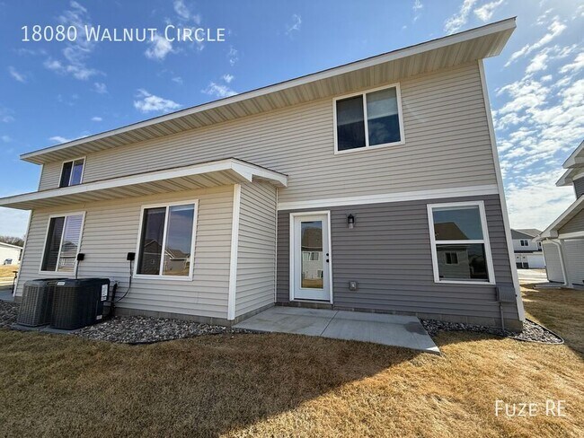 Building Photo - 18080 Walnut Circle