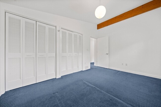 Building Photo - 37 Harwich Rd