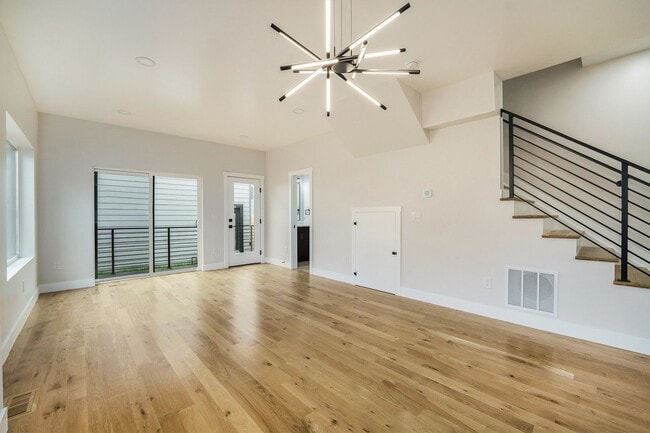 Building Photo - Back Duplex in Denver's Jefferson Park Nei...