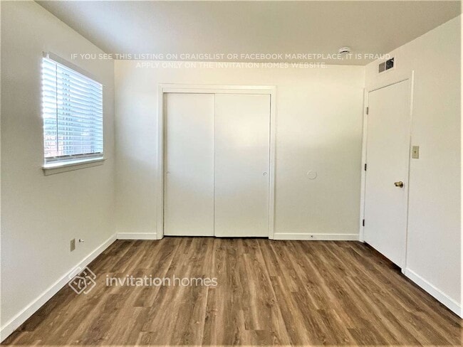 Building Photo - 7030 Tamoshanter Way
