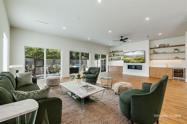 Building Photo - 4414 Abbott Ave