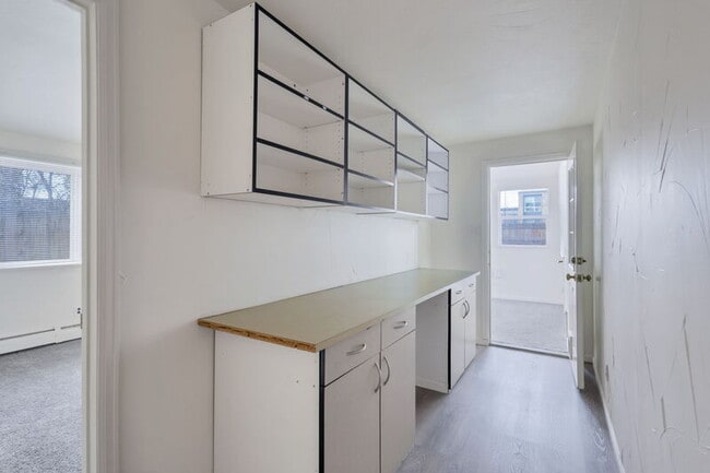 Building Photo - 6855 Reno Dr