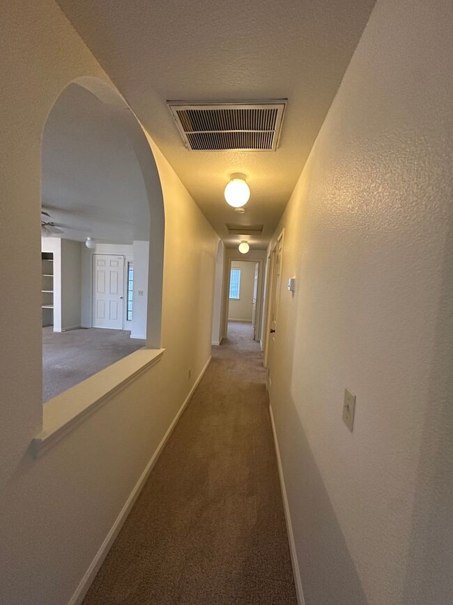 Building Photo - Carson City Home for Rent