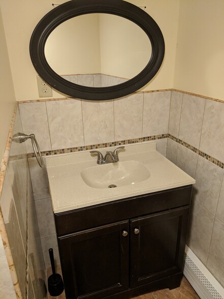 Building Photo - 153 Weigands Ln