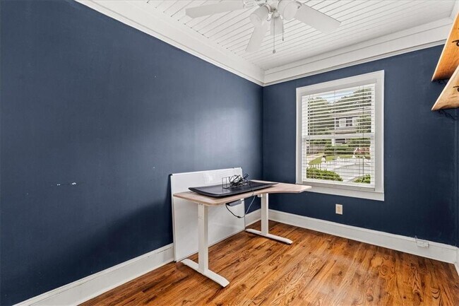 Building Photo - 259 Spence Ave SE