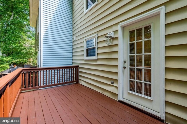 Building Photo - 15350 Inlet Pl