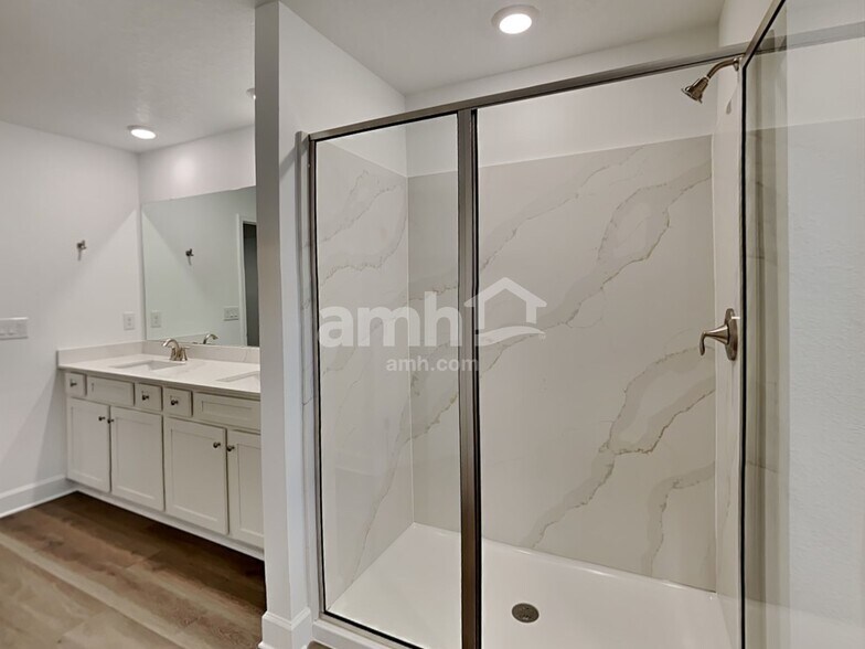 Building Photo - 37854 Dusty Saddle Ln