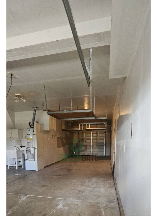 Building Photo - MOVE-IN SPECIAL 1/2 off 1st Months Rent!!! Spacious 4 Bedroom in Manteca!!! Ready