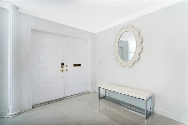 Building Photo - 4101 NE 24th Ave