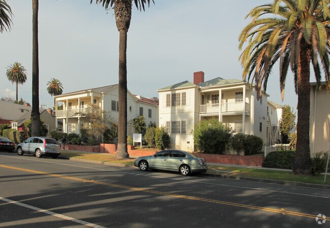Primary Photo - 423-429 Ocean Ave