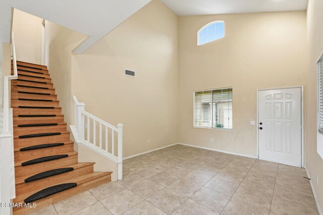 Building Photo - 477 Scatterwood Ln