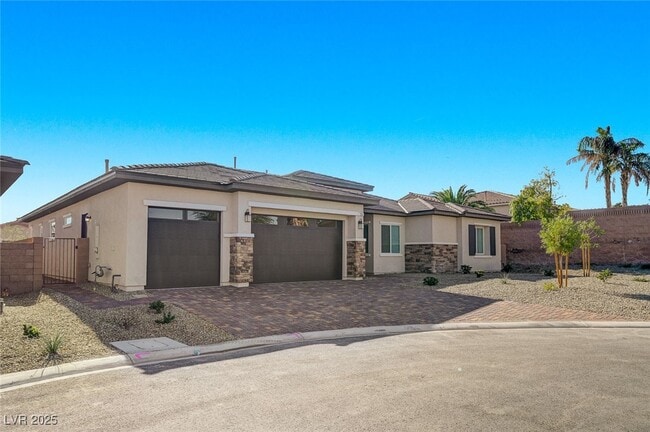 Building Photo - 555 Jerry Bird Ct