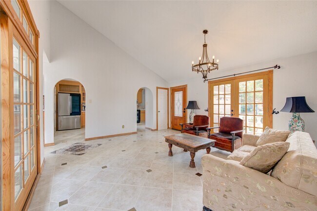 Building Photo - 14214 Woodnook Dr