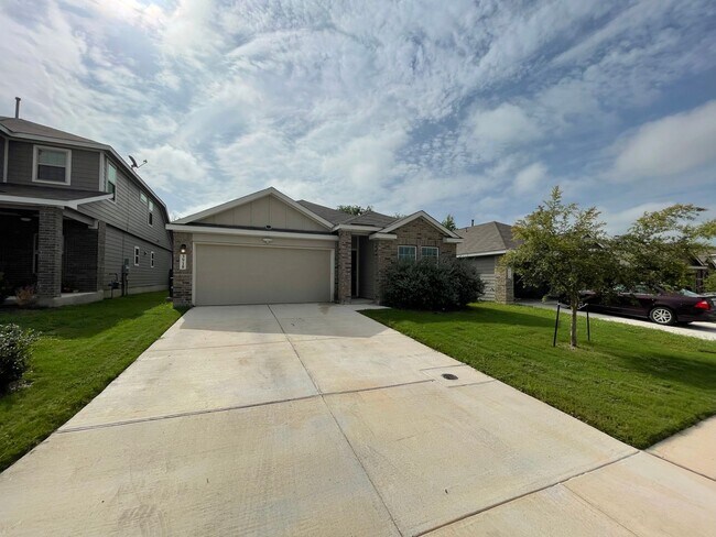 Building Photo - LOVELY 3-BEDROOM, 2-BATH SINGLE-STORY HOME IN PARC AT ESCONDIDO WITH EASY ACCESS TO RANDOLPH AFB,...