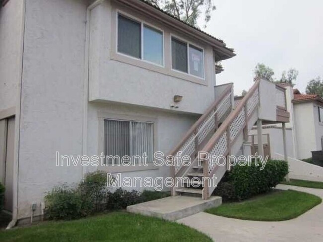 Building Photo - 10291 Bell Gardens Dr