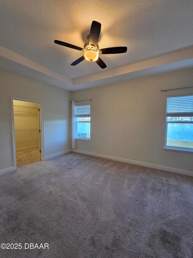 Building Photo - 5435 Estero Loop