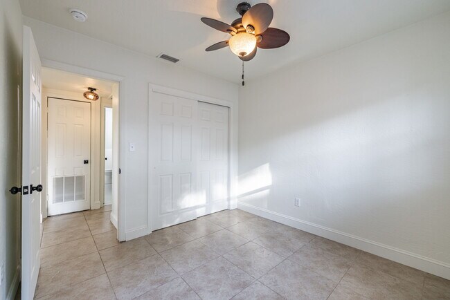 Building Photo - 2533 N Habana Pl