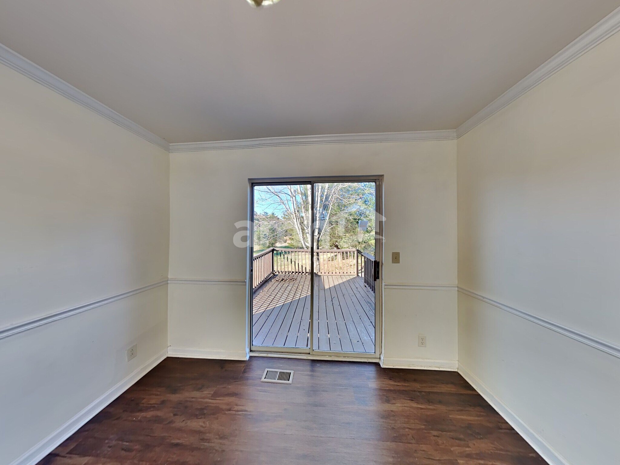 Building Photo - 6337 Willow Oak Dr