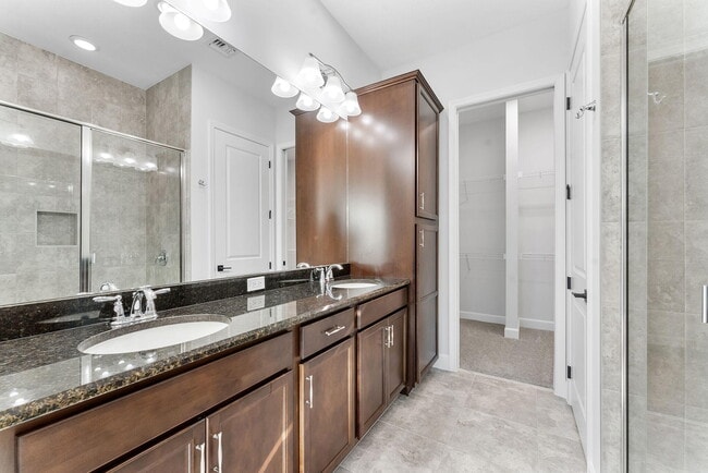 Building Photo - 5747 Shr Pne Pl