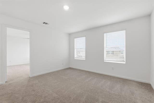 Building Photo - 2106 Mdw Pk Dr