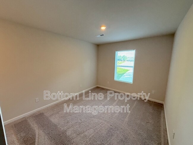 Building Photo - 5080 Grain Ct