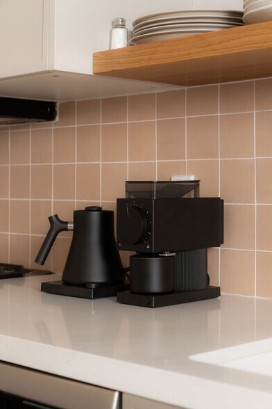 Building Photo - 10 Truitt Ln