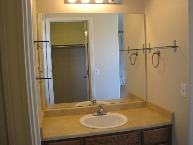 Building Photo - 209 Interlochen Ln