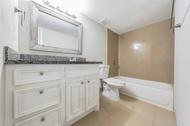 Building Photo - 6630 Tara Dr