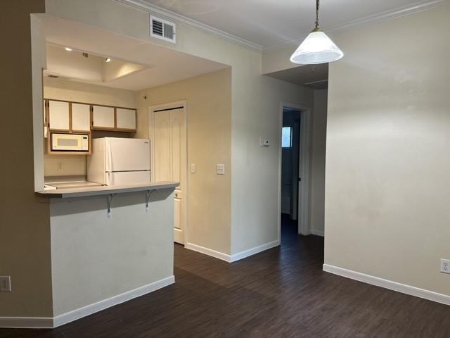 Building Photo - 6000-10 Shepherd Mountain Cove