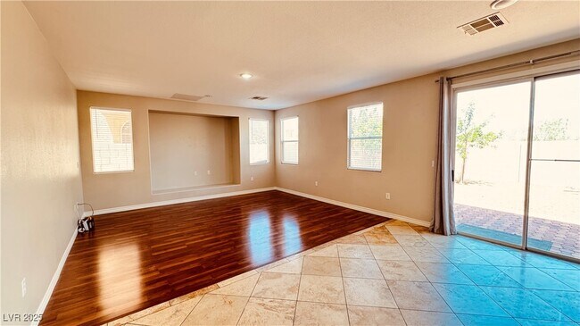 Building Photo - 166 Lenape Heights Ave
