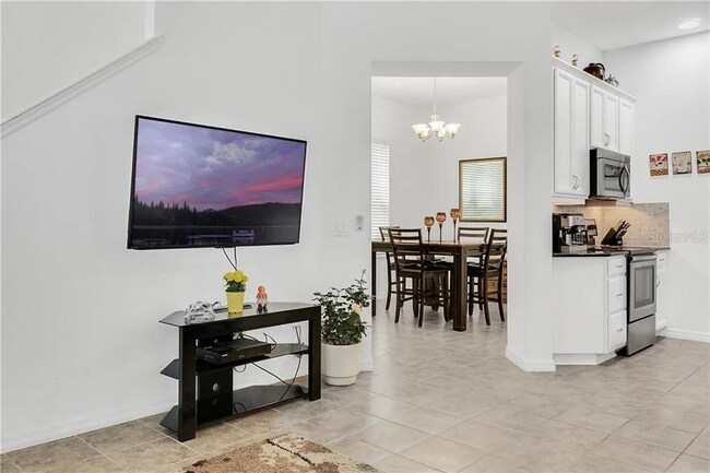 Building Photo - 9428 Woodcrane Dr