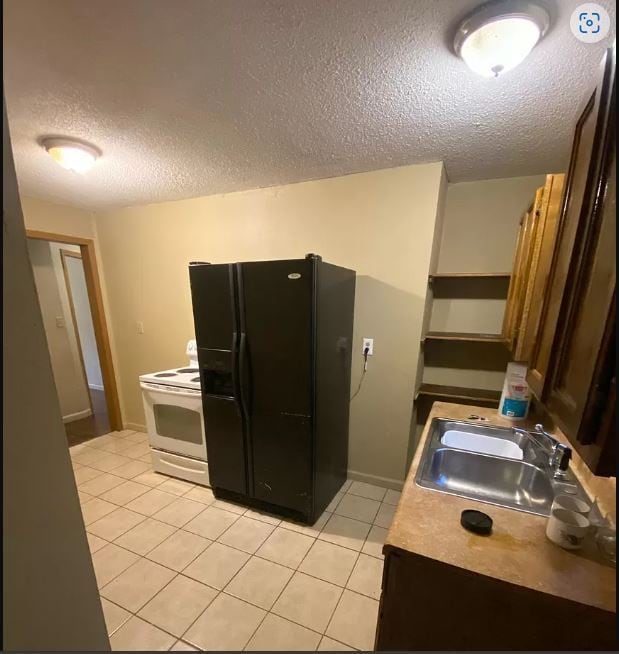 Building Photo - 727 Silver St