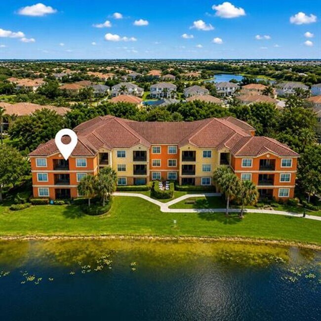 Building Photo - 4404 SW 160th Ave