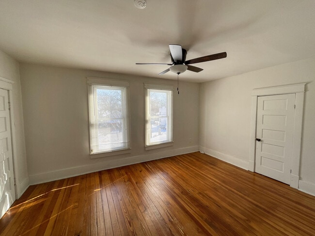 Building Photo - 21 Anderson Ave