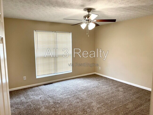 Building Photo - 3022 Waldrop Cir