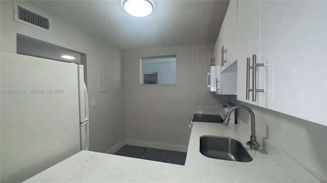 Building Photo - 11309 SW 200th St
