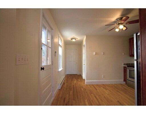 Building Photo - 89 Condor St