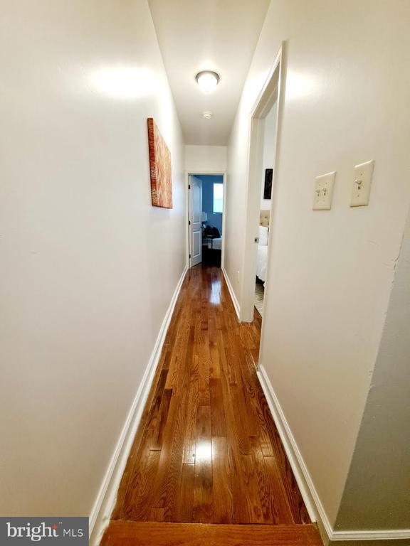 Building Photo - 4064 Parkside Ave