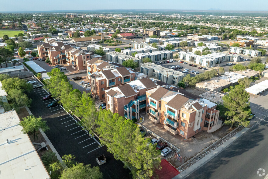 Primary Photo - Regency Pointe Apartments