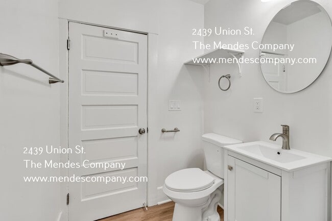 Building Photo - 2439 Union St