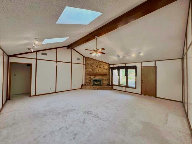 Building Photo - 4610 88th St