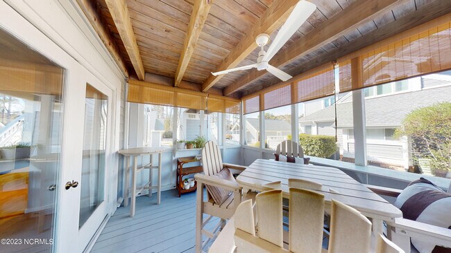 Building Photo - 1714 Deerfield Dr SW